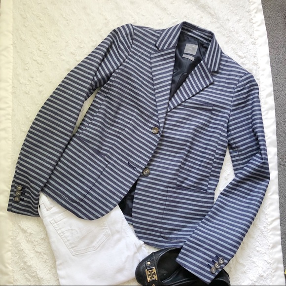 GAP Jackets & Blazers - Gap Stretch Blue Striped Blazer